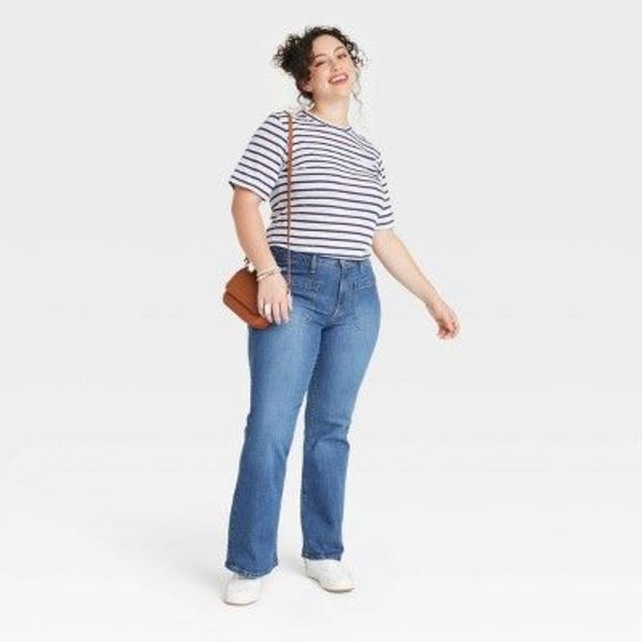 Women's High-Rise Flare Jeans - Universal Thread Medium Wash 14 - Picture 5 of 9